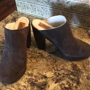 Shearling lined Clog heel